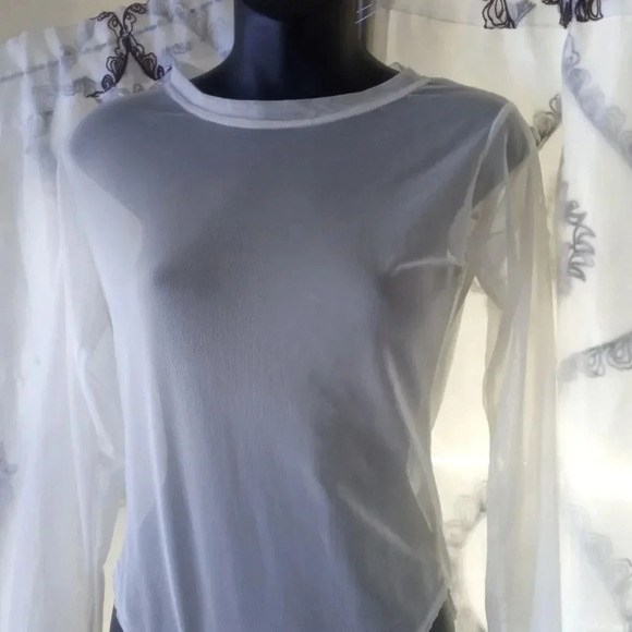 *Bodysuit size medium and large (box 1) - Picture 2 of 3